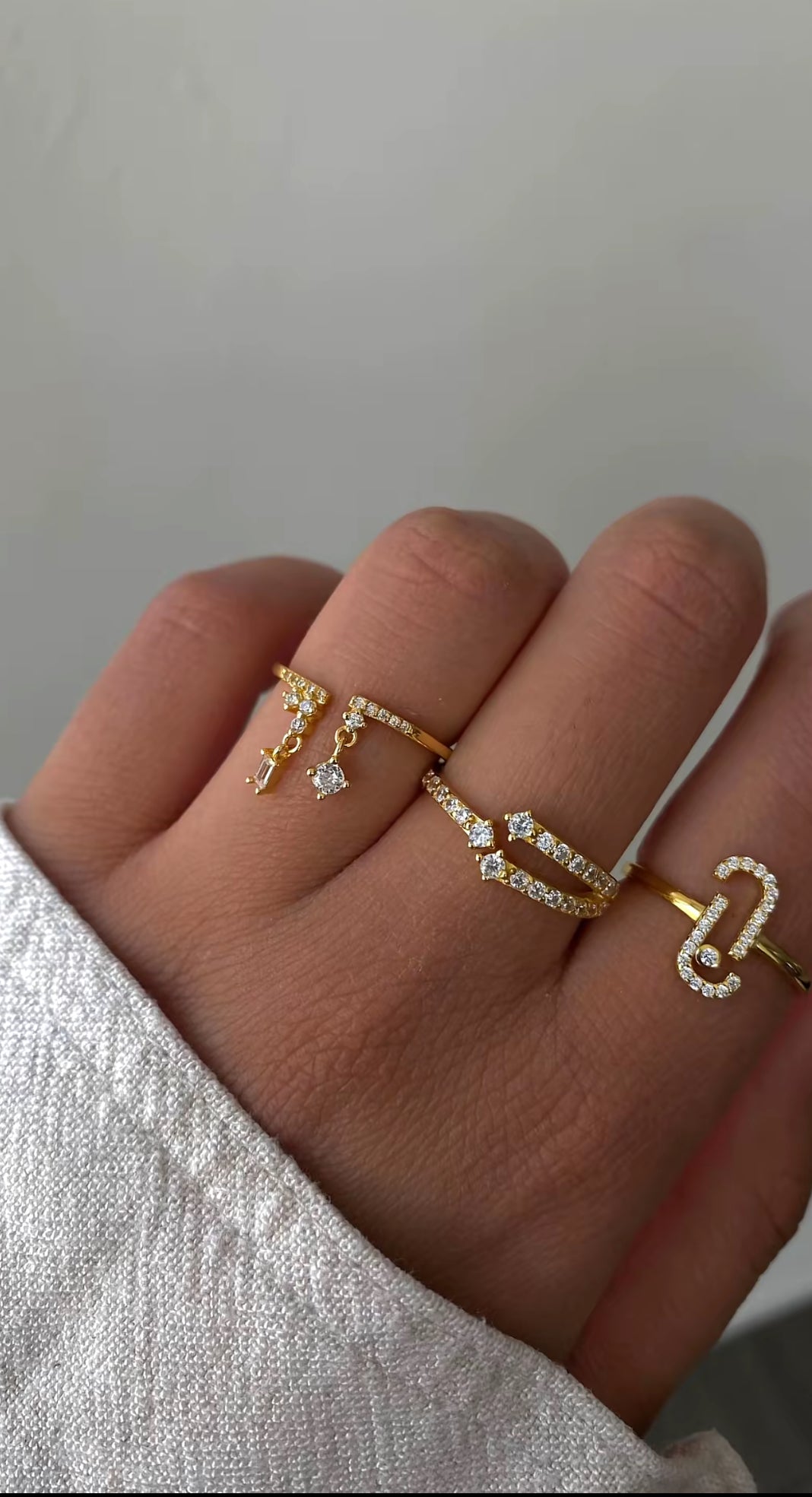 Adna Ring Gold