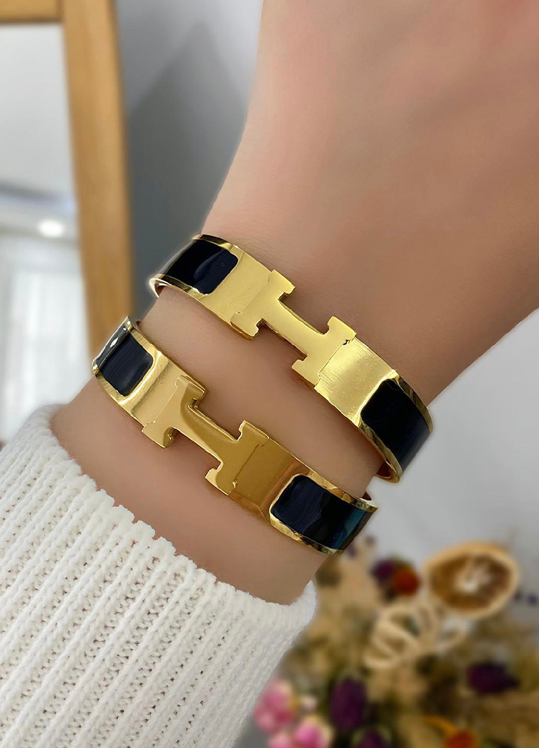 H Bracelet Black