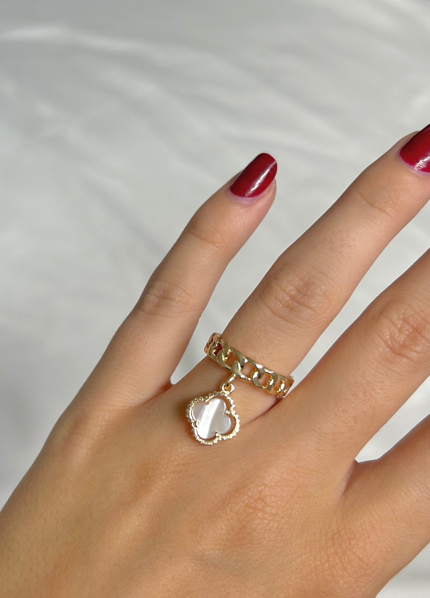 Mila Ring White