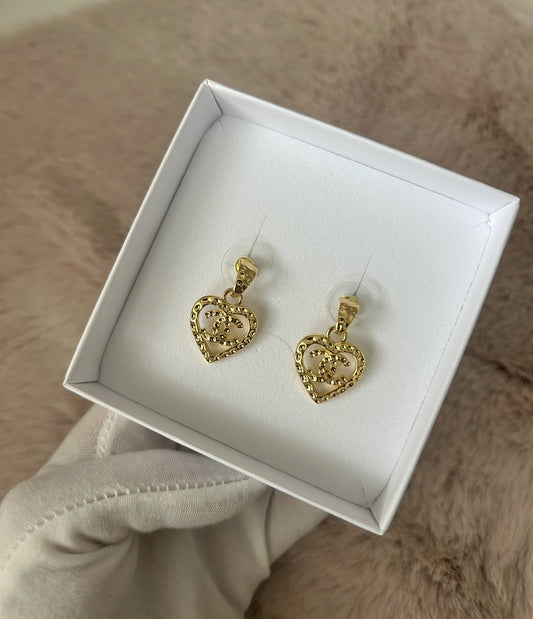 Heart CC earrings