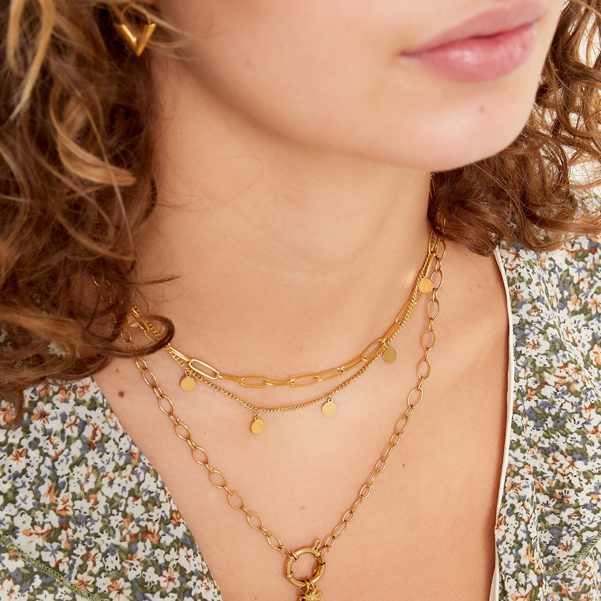 Coin & Chain Necklace Gold
